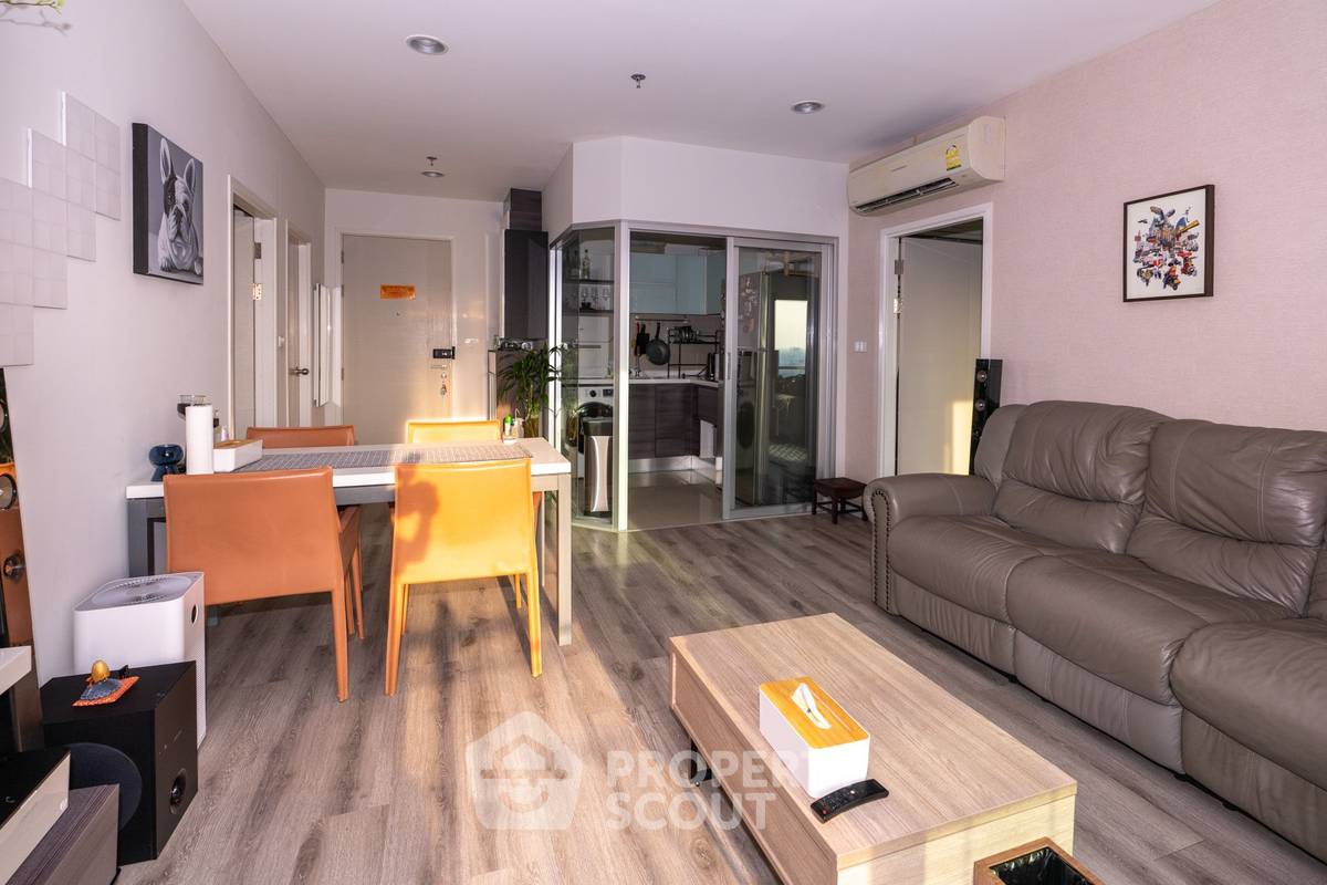 picture 2-BR Condo at Centric Sathorn-St. Louis near BTS Saint Louis (ID 1310855) - 1/11