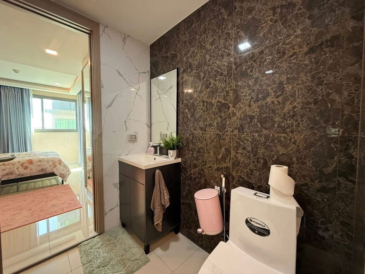 รูป คอนโดแบบคอนตินันตันแบบ 2 ห้องนอนสำหรับขาย - รูปที่ 9/21