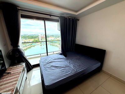 เช่าคอนโด พัทยา : ไฟLed โคมไฟแชมเบอเลน ห้องมุม 🏢🏢🏢ลากูน่าบีชรีสอร์ท3 มัลดิฟ คอนโดให้เช่า ถูกมว้าก ชั้น8 อาคาร B🏢🏢🏢ห้องมุม ใกล้ที่จอดรถพอดี 