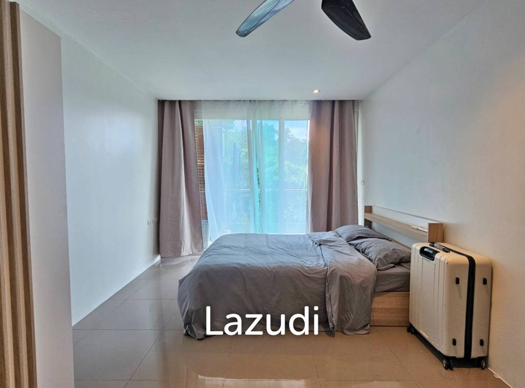 Spacious Foreign Freehold 2-Bedroom Condo for Sale with Golf Course View in Kathu - image 6