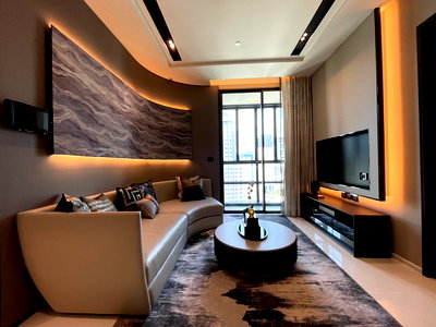 คอนโดให้เช่า : Condo 350 ม. - BTS ทองหล่อ Tel. 0984899698 เดอะ แบงค็อก ทองหล่อ(สุขุมวิท55) 2 ห้องนอน 2 ห้องน้ำ (บริการแม่บ้าน และอื่นๆ) เฟอร์นิเจอร์ครบ พร้อมเข้าอยู่