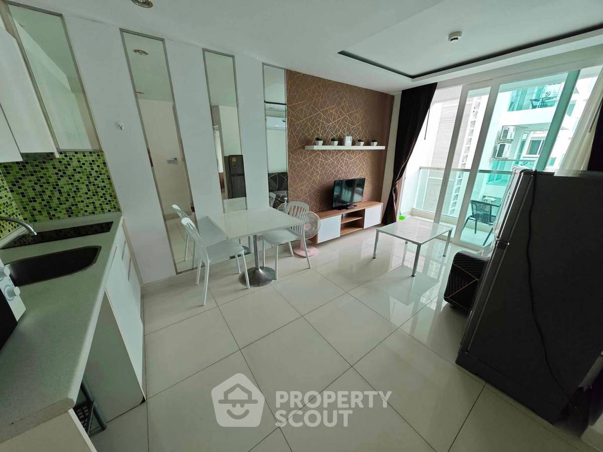 picture 1-BR Condo at Amazon Residence Pattaya Condominiums close to Pattaya (ID 2278089) - 3/5