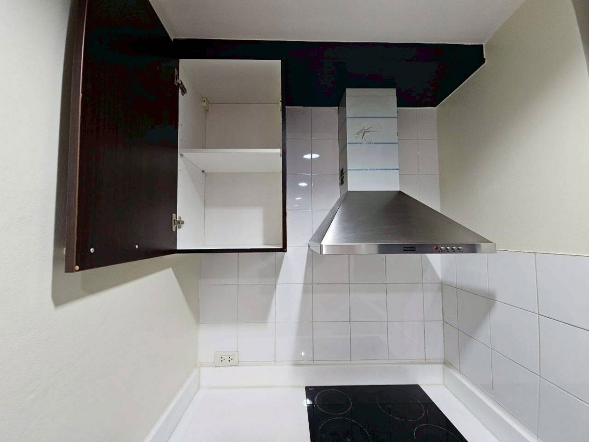 picture For Rent Premier Thonglor condominium 6th floor Near BTS Prompong - 36/40