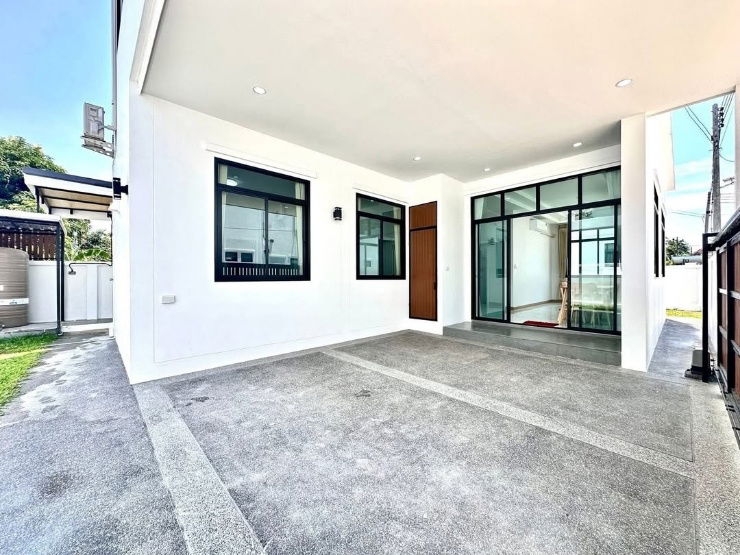 รูป ปล่อยขายบ้านใหม่ 2 ชั้น พร้อมเฟอร์ฯ โซนอำเภอเมืองใกล้สนามบิน, ใกล้เซนทรัลแอร์พอต , ใกล้โรงเรียนนานาชาติABA , ใกล้ห้าง , ใกล้ตลาดสด ,นิมมาน , มช. - รูปที่ 3/34