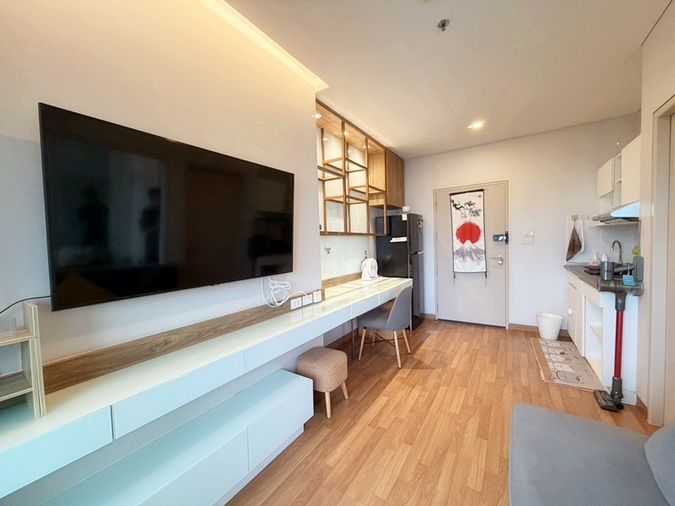 ให้เช่าราคาถูก!! ลุมพินี พาร์ค วิภาวดี – จตุจักร ห้องมุม ชั้น 9 ขนาด 29.29 ตร.ม. แต่งครบ ทีวี 60นิ้ว ไม่เคยปล่อยเช่ามาก่อน หิ้วกระเป๋าเข้าอยู่ได้เลย