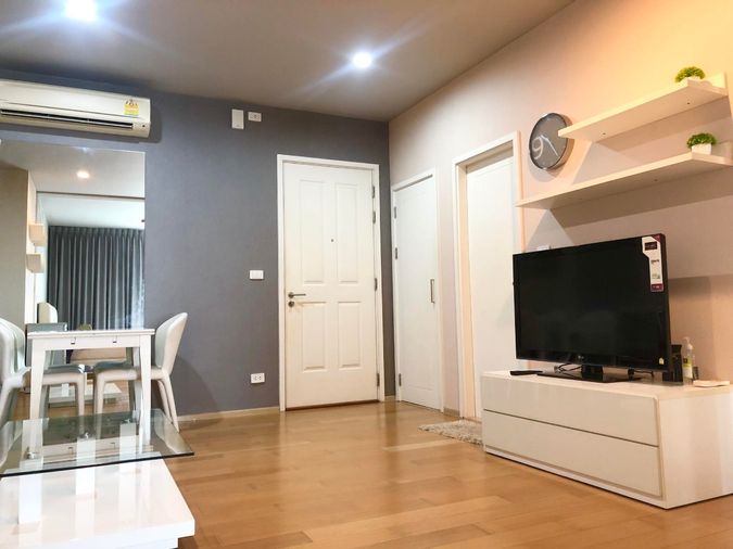 ให้เช่า ไฮฟ์ สาทร คอนโดมิเนี่ยม พร้อมอยู่  NC0052