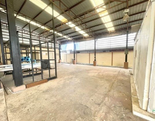 รูป ให้เช่าโกดัง พร้อมสำนักงาน พร้อมบ้านพักคนงาน / ทำเล ลาดหลุมแก้ว / ถนน 340 ถนนบางบัวทอง – สุพรรณบุรี เข้าซอยไม่ลึก / รถใหญ่เข้าออกได้    - รูปที่ 8/10