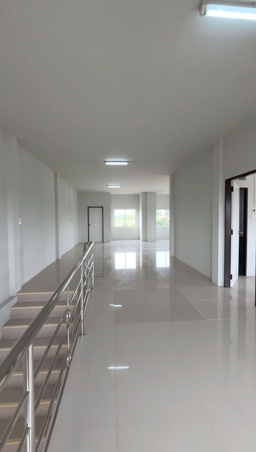 รูป ขาย อาคารพาณิชย์ 3 ชั้น HS079 ถูกกว่าประเมิน ทำเลดี ติด 4 เลนส์ หนองเหียง พนัสนิคม ชลบุรี . 518 ตรม 42.7 ตรว ใกล้ปั๊มคาลเท็กซ์ แยกเกาะโพธิ์ - รูปที่ 8/12