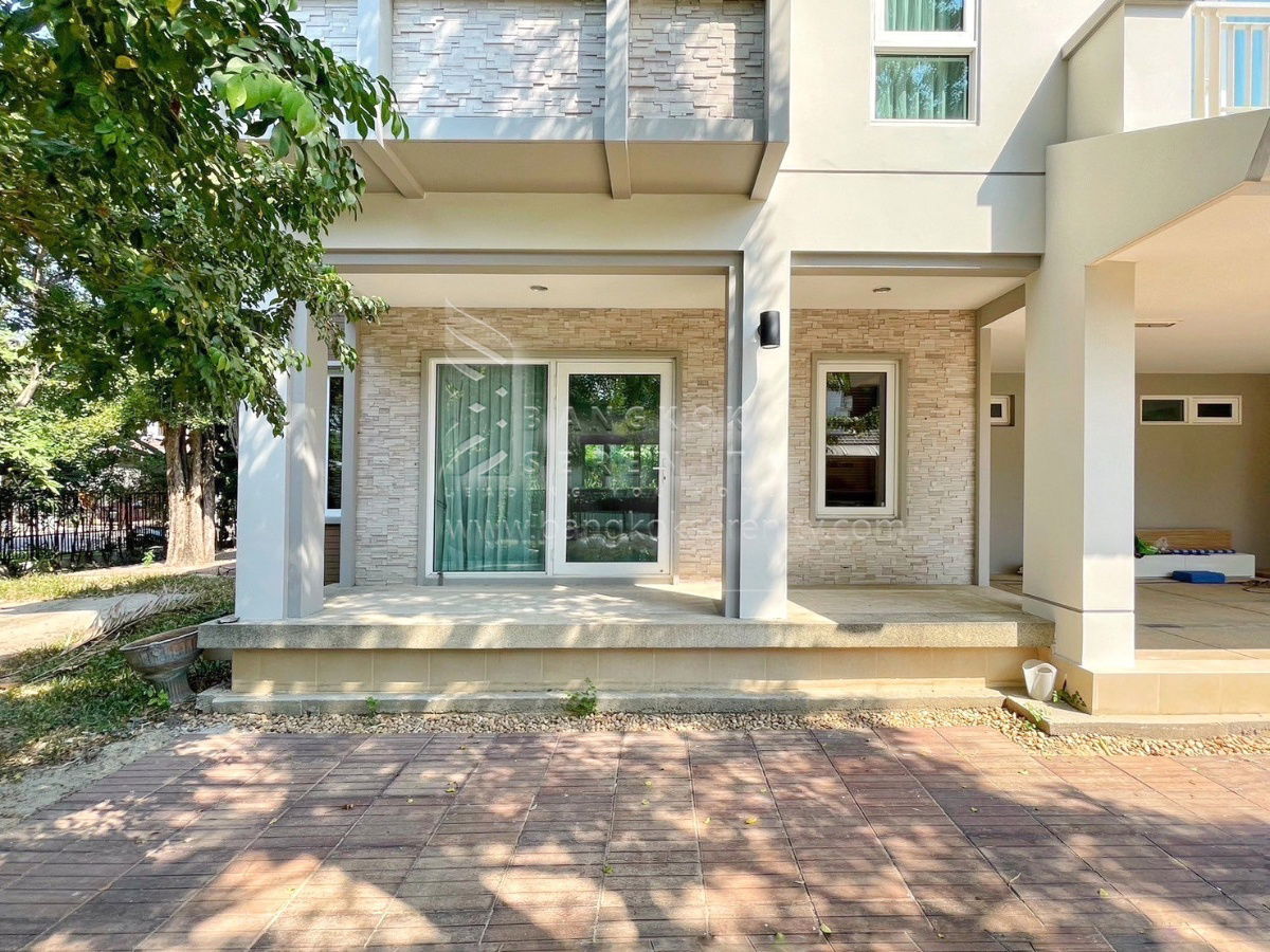 picture House for rent at Mantana Bangna Km.13  - 2/17