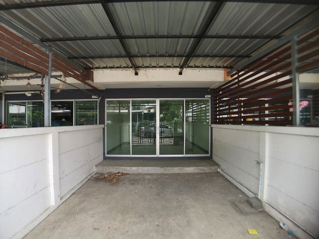 รูป AT5_102 ขายทาวน์เฮ้าส์ เดอะ เน็กซ์ ทาว์โฮม ศรีราชา ชลบุรี (โปรโมชั่นจนถึงวันที่ 30 ธันวาคม 2568) - รูปที่ 2/8