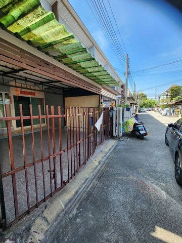 รูป HU6877 ทาวน์เฮ้าส์ให้เช่า หมู่บ้านไอริส พาร์ค สุขุมวิท 76 สมุทรปราการ - รูปที่ 2/8