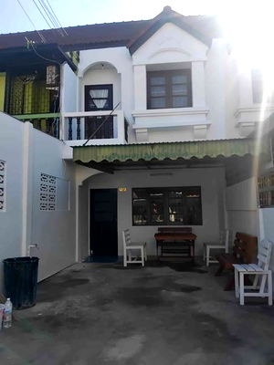 Townhouses for rent เทสโก้โลตัส แพร่ : Two-storey townhouse for rent  with  2 bedrooms   and 2 toilets.