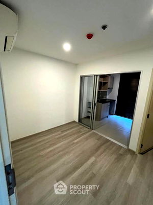 Condos for sale : 1-BR Condo at Elio Sathorn-Wutthakat near BTS Wutthakat (ID 2298980)