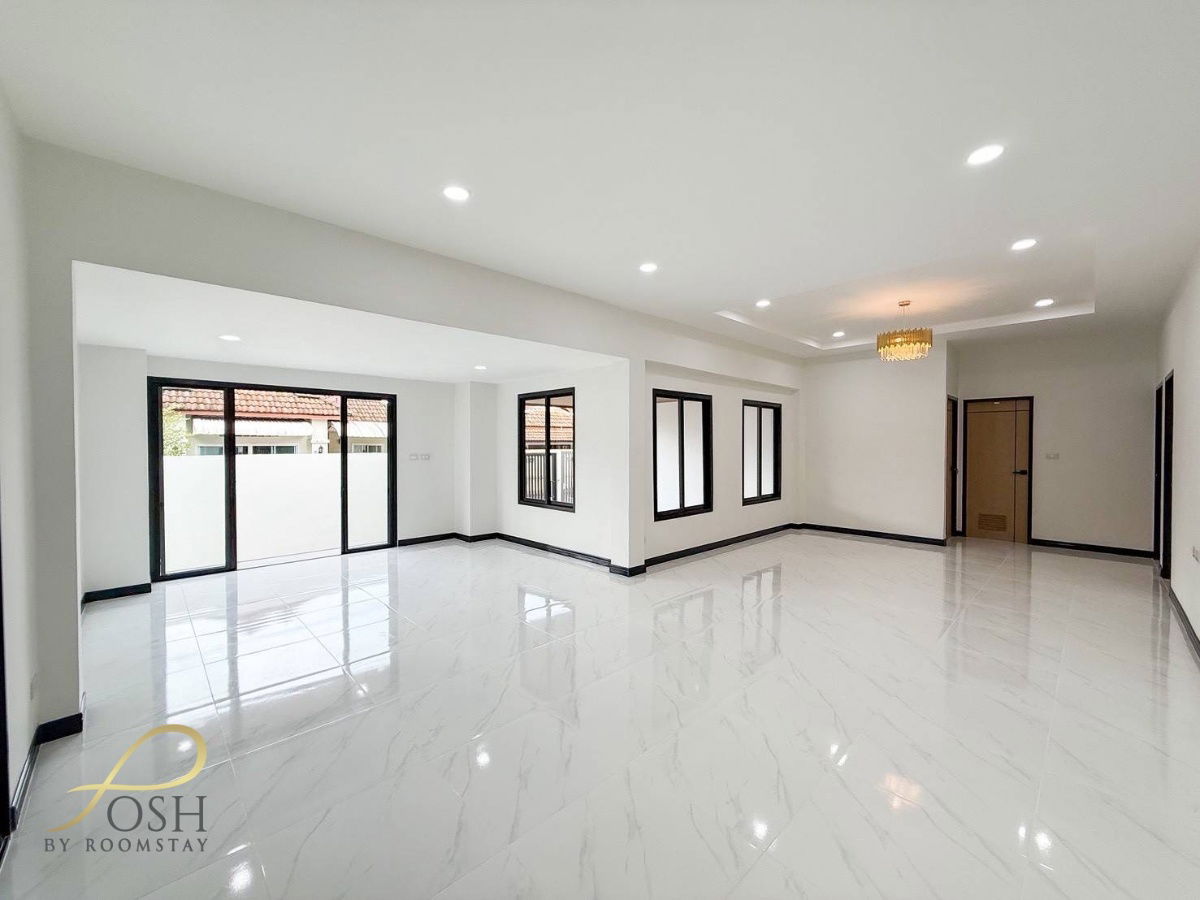 picture Phanason Park Ville 1, Kathu – Newly Renovated Single-Storey Home with Functional Design - 16/44