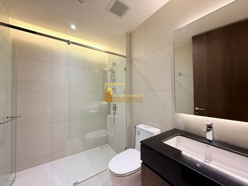 รูป Spacious 3 Bedroom Luxury Apartment in Phrom Phong Area - BR21330AP - รูปที่ 30/47