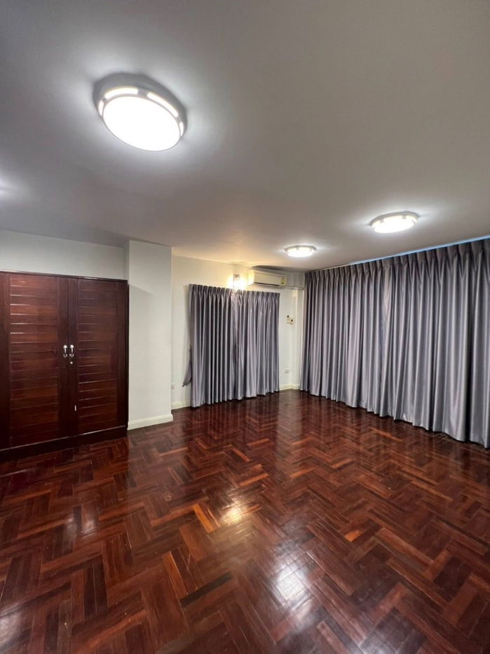 รูป  ให้เช่า ทาวน์เฮาส์ 4 ชั้น ซอยอารีย์สัมพันธ์ 4 ใกล้BTSอาีรย์ - รูปที่ 5/13