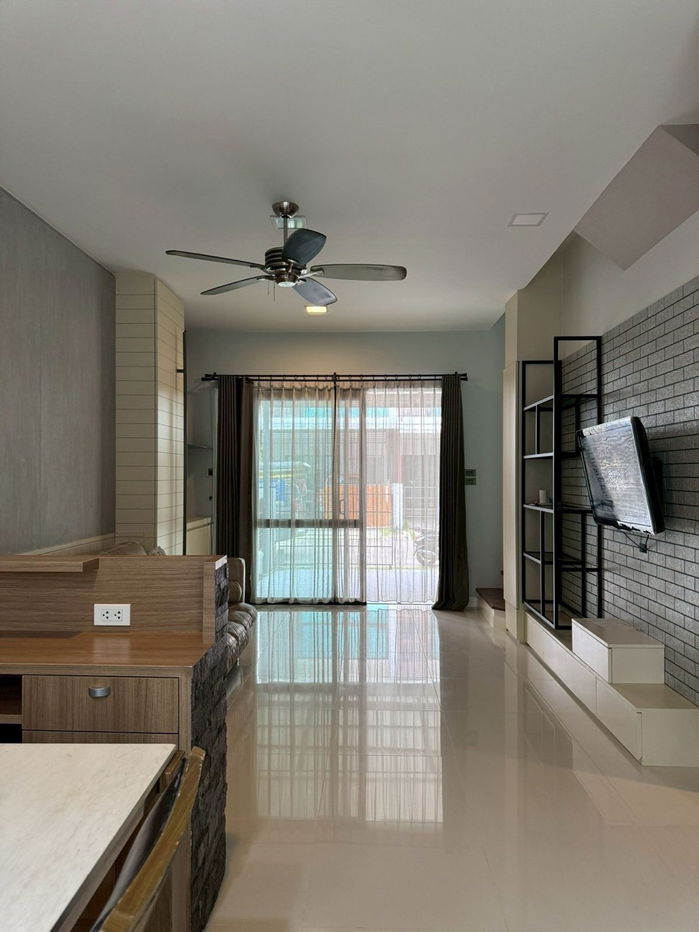 รูป 🏡 ให้เช่าทาวน์โฮม 3 ชั้น โครงการ The Terrace รามอินทรา 65 (Land & Houses) บ้านหลังมุม สวย สภาพดี ! - รูปที่ 17/23