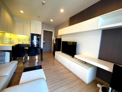 Condos for rent : 💥CP-9242💥Urbano Absolute Sathon - Taksin 👉Line : @fastcondo