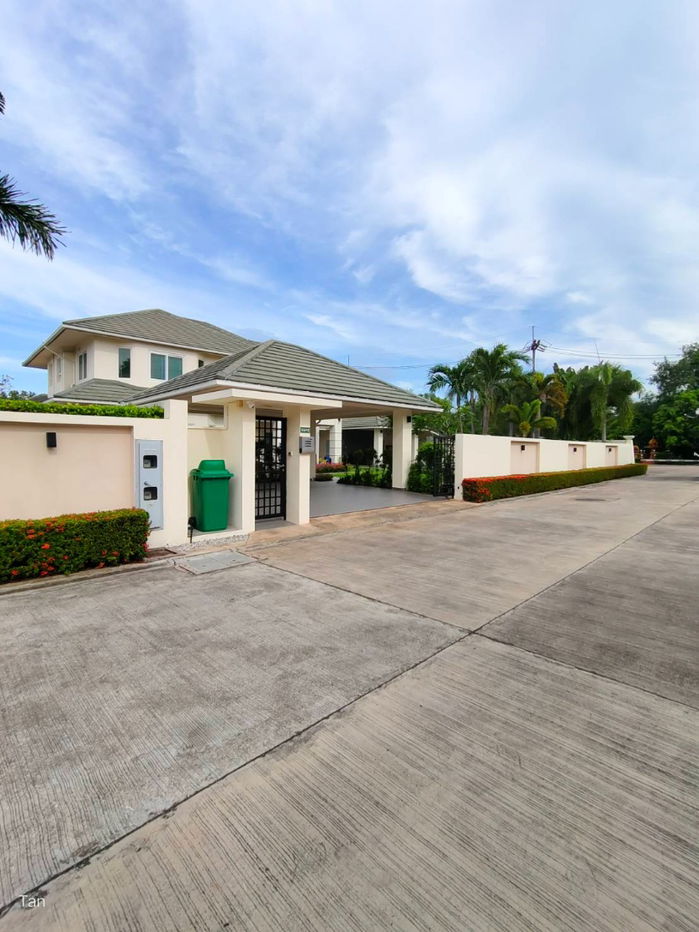 picture  New house for rent Green Field villas 5 Pattaya, near the motorway and several international schools. - 49/49