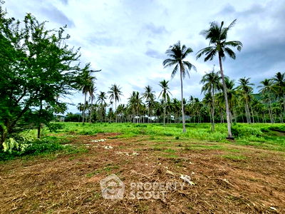 Land for sale Sam Roi Yot Prachaubkirikhan : 11,200 m² Land for Sale in Sam Roi Yot (ID 2374061)