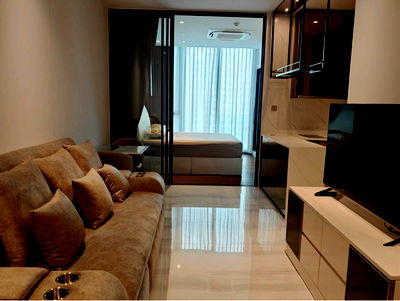 Condos for rent Central World Department Store : Supalai ICON Sathorn 1Bedroom For Rent ,Near MRT Silom 