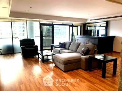 Condos for rent BTS Nana : 3-BR Condo at Kallista Mansion near ARL Makkasan (ID 1984865)