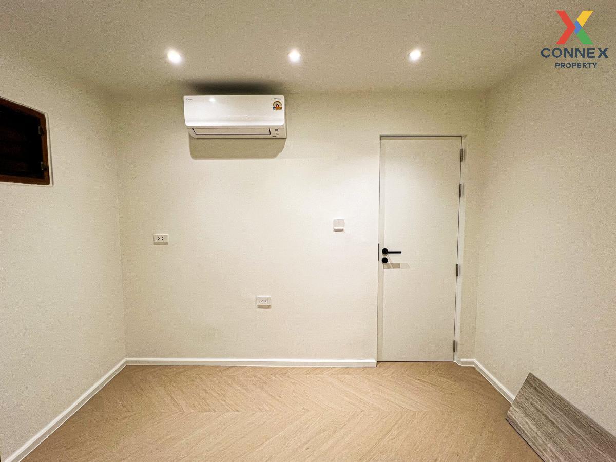 picture 🔥🔥🔥 For Rent Condo , Siphraya River View , MRT-Hua Lamphong , Talat Noi , Samphanthawong , Samut Prakarn , CX-135031 ✅ Live chat with us ADD LINE @connexproperty ✅ 🔥🔥🔥 - 7/8