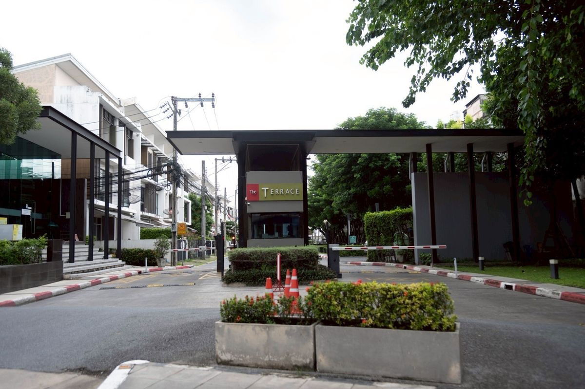 รูป 🏡 ให้เช่าทาวน์โฮม 3 ชั้น โครงการ The Terrace รามอินทรา 65 (Land & Houses) บ้านหลังมุม สวย สภาพดี ! - รูปที่ 20/23