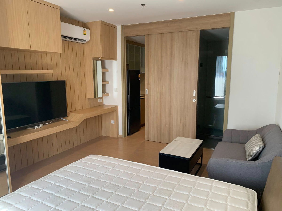 picture WS5214 [Rent] Maru Ladprao - Pets allowed 💰 Rent 18,500 baht/month 🚆 MRT Phahon Yothin and BTS Ha Yaek Lat Phrao - 3/9