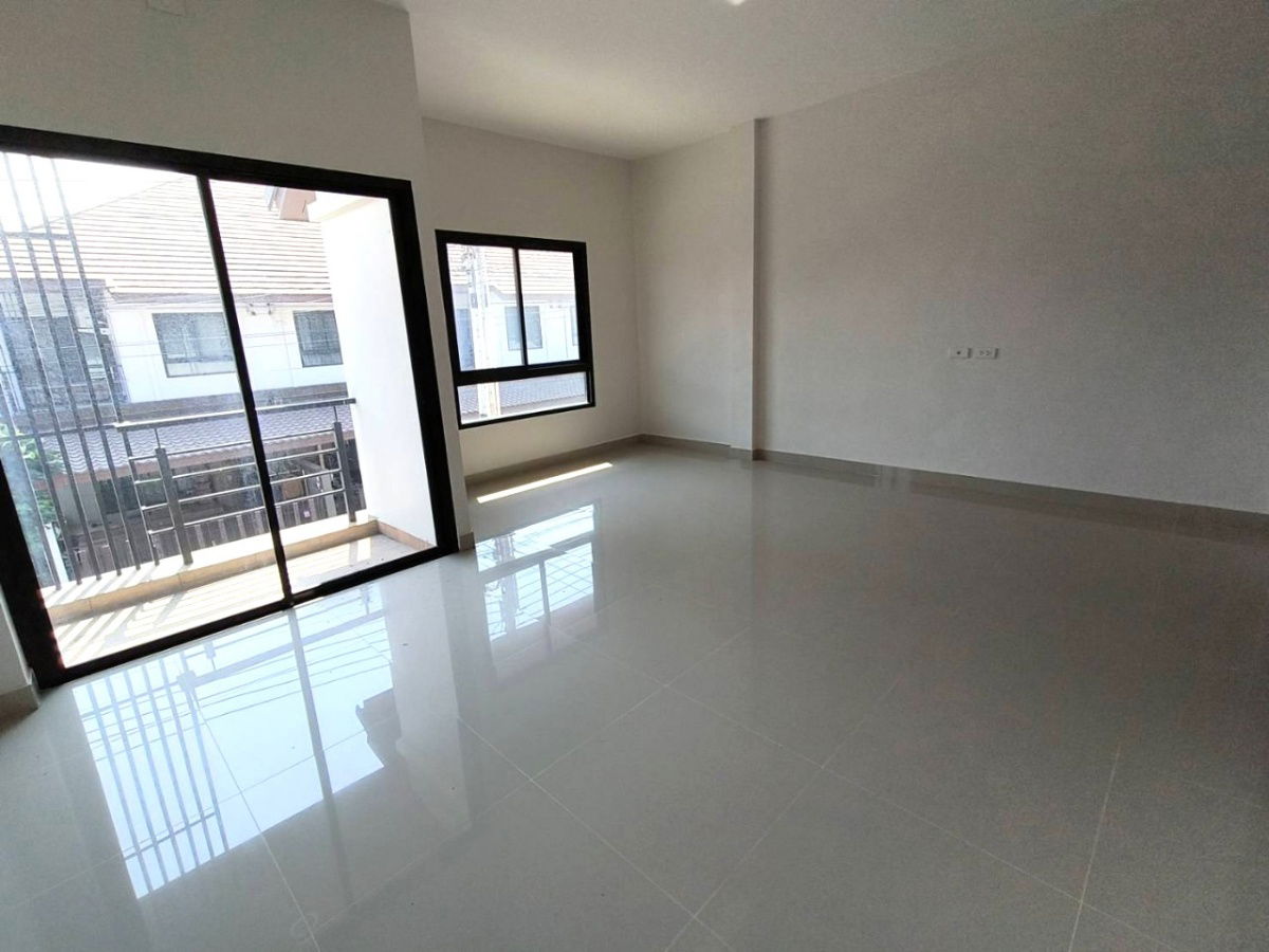 รูป 🚩🏡ขาย ทาวน์เฮาส์หลังริม หมู่บ้าน มอนิงตั้น ฮิลล์ หนองรี ชลบุรี  - รูปที่ 14/21