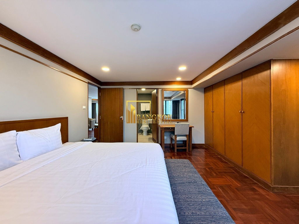 รูป United Tower | Renovated 2 Bedroom Condo in Thonglor Area - BR16277CD - รูปที่ 14/37