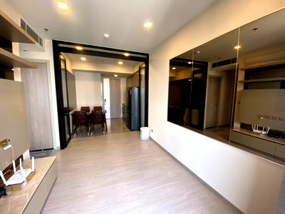 Condos for rent : 🏙️ **One 9 Five: Experience Luxury Living in the Heart of the City, Embrace a Stylish Lifestyle**  