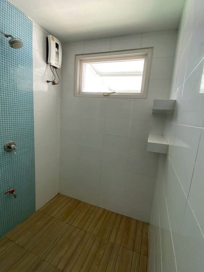 รูป ✨ ทาวน์เฮาส์รีโนเวทใหม่ทั้งหลัง ทำเลทองสุขุมวิท 93 – พึ่งมี 15 2 ห้องนอน 3 ห้องน้ำ ใกล้ BTS บางจาก เพียง 1.2 กม. 💰 - รูปที่ 4/11