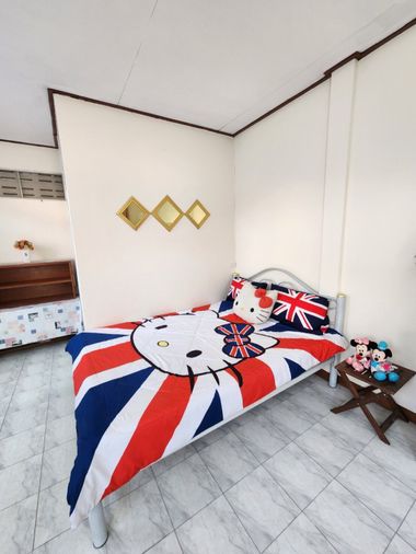 🍁🍁🍁 ให้เช่าห้องพักประชาอุทิศ 17 (( 3500 ต่อเดือน / ห้องสวย กว้างมาก / โคมไฟระย้า ห้องสวยมาก )) ห่างจาก ม บางมด 2 ป้ายรถเมล์