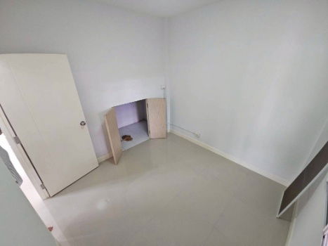 รูป ขาย ทาวน์โฮม หลังมุม สภาพดีมาก ธนาซิโอ รัตนาธิเบศร์ 102 ตรม 35.7 ตรว บ้านหน้ากว้าง 10ม. - รูปที่ 5/12