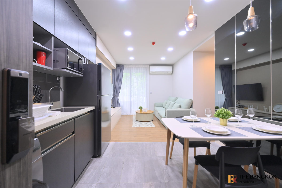 รูป คิว ประสานมิตร  ส่วนกลางจัดเต็ม - รูปที่ 6/10