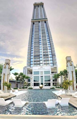 ขายคอนโดหรูโคปาคาบาน่าจอมเทียนแบบมีอ่างจากุซซี่