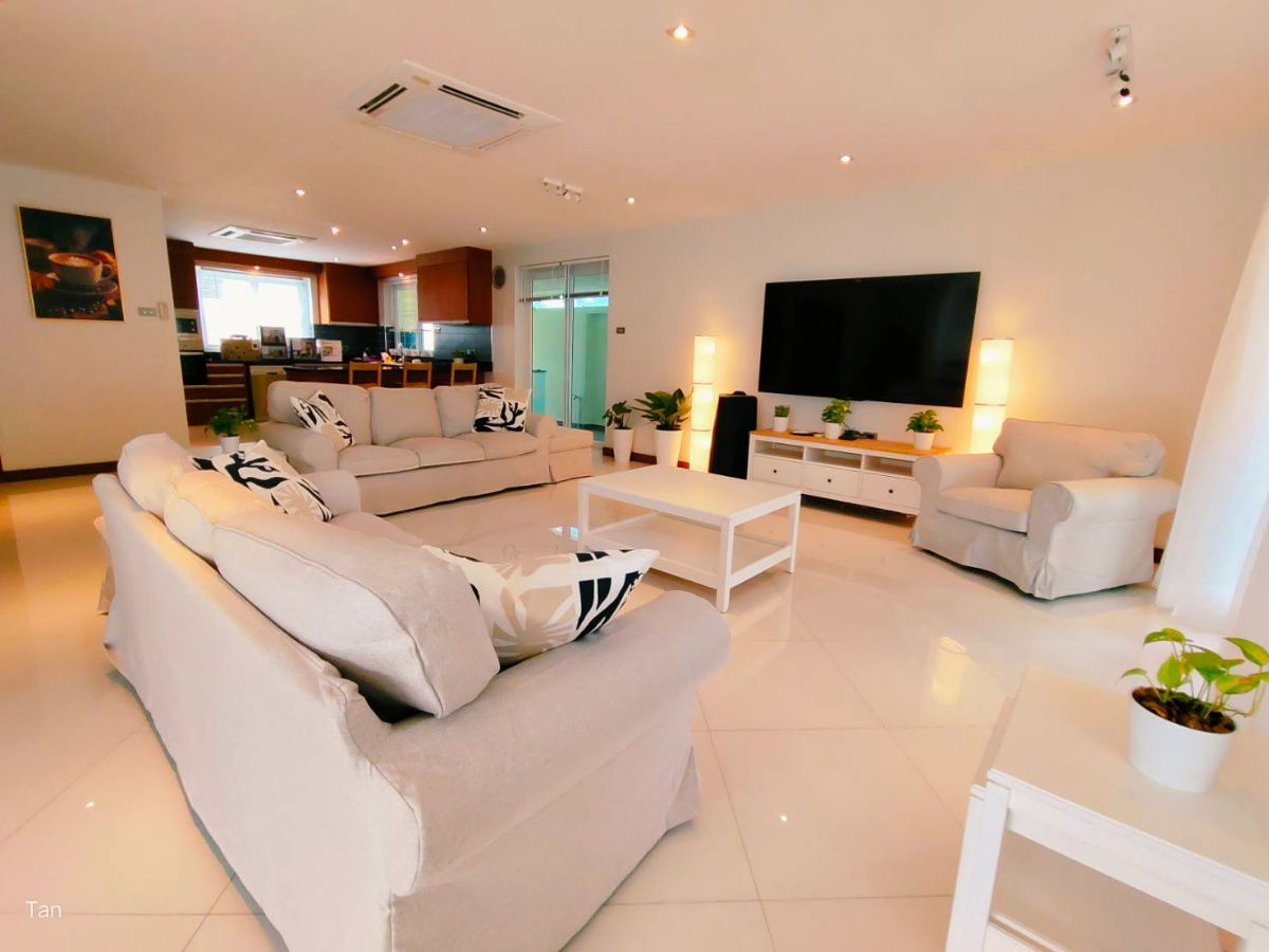 picture  New house for rent Green Field villas 5 Pattaya, near the motorway and several international schools. - 7/49