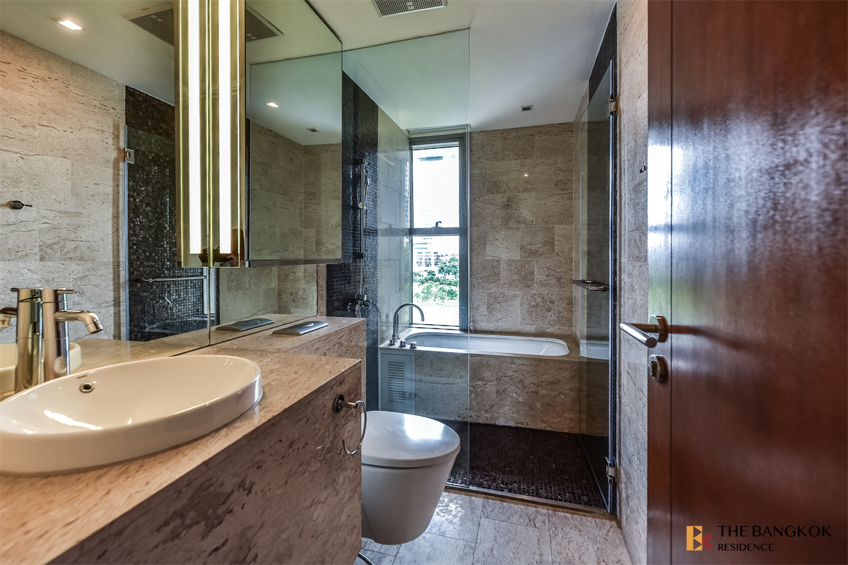 picture Luxury Condo at Special Price The Pano - 1/10