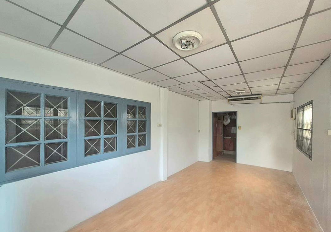 รูป ขาย บ้านเดี่ยว หมู่บ้านสหกรณ์การบินไทย แจ้งวัฒนะ ขายตามสภาพ ราคาต่ำกว่าราคาตลาด - รูปที่ 5/17