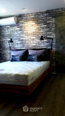 Condos for rent MRT Sukhumvit : 2-BR Condo at Beverly Tower near ARL Makkasan (ID 512399)