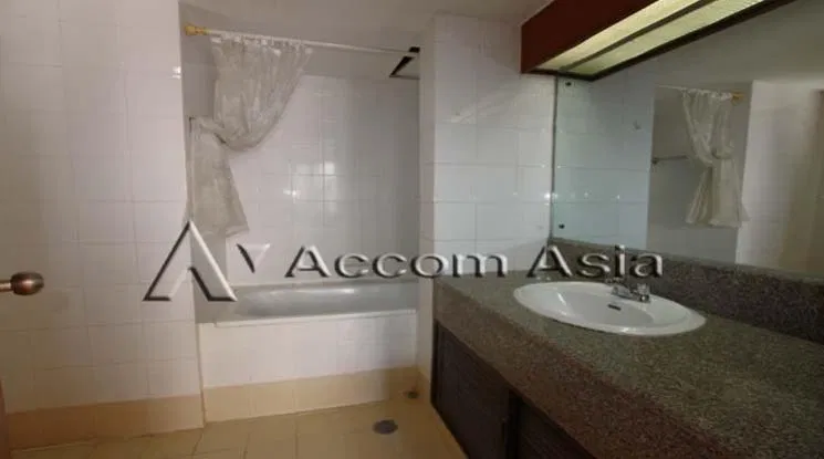 picture 🔼🔽 AccomA 📩  3 BR Condominium @Baan Suan Petch (1516190) - 9/9