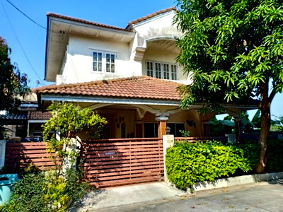 บ้านเดี่ยวให้เช่า : ให้เช่า บ้านแฝด2ชั้น (หัวมุม)40ตรว. อยู่ถนนเลียบคลองสอง(ซาฟารีเวิลด์)ทะลุออกรามอินทราได้