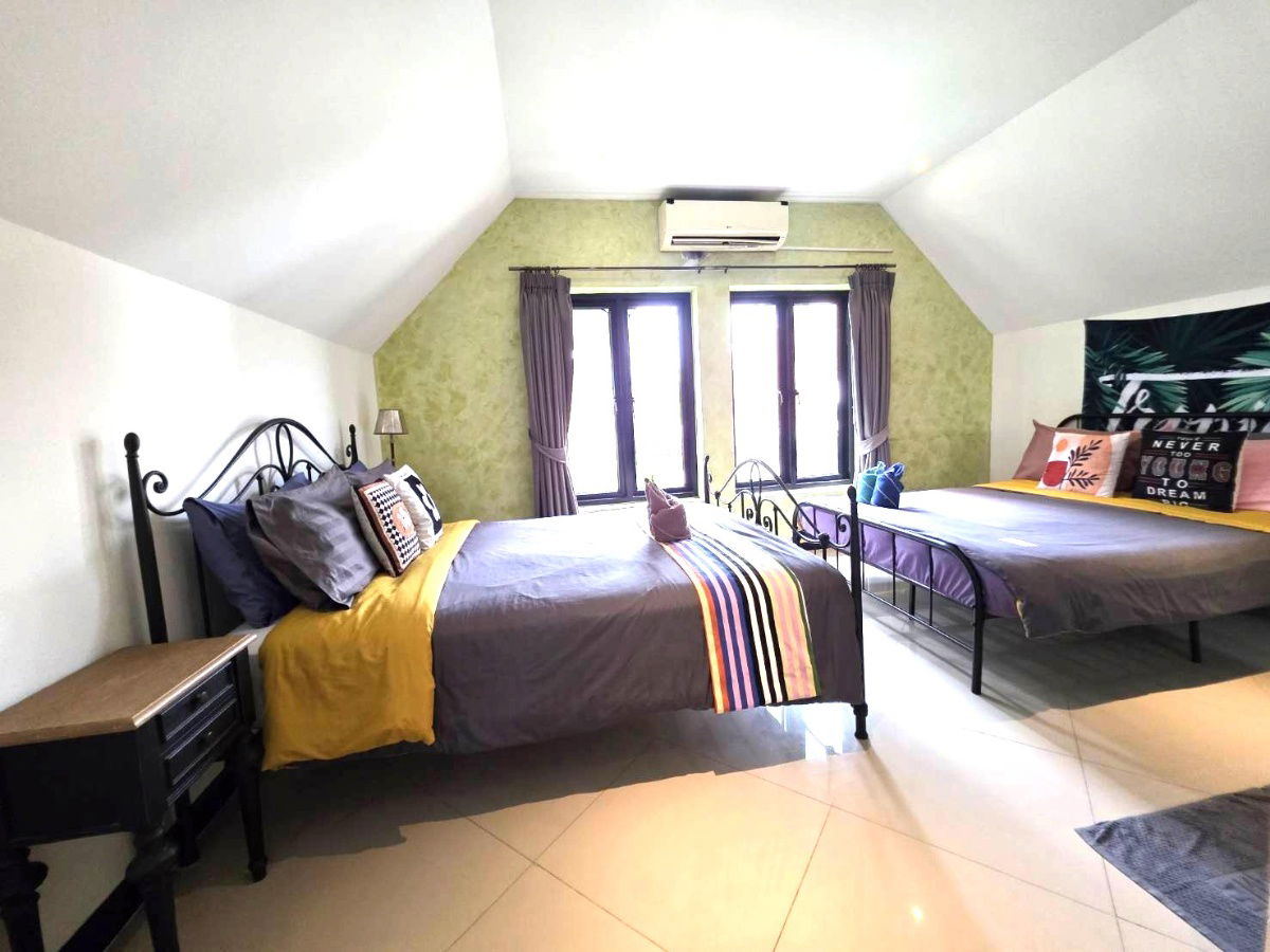 รูป พูลวิลล่าติดทะเลเพียง 400 ม.!! คิวเช่าแน่นทุกวัน!! นาจอมเทียน-Pattaya พร้อมเริ่มธุรกิจต่อได้ทันที !! ขายพูลวิลล่า นักลงทุนไม่ควรพลาด - รูปที่ 6/18