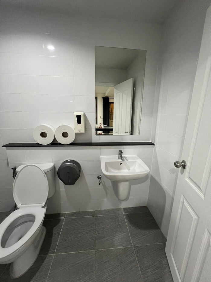 รูป 🏡 ให้เช่าบ้านเดี่ยว 2 ชั้น หมู่บ้านอารียา โคโม่ (วงแหวน–รามอินทรา)มี 4 ห้องนอน 2 ห้องน้ำ 1 ห้องแม่บ้าน - รูปที่ 16/20