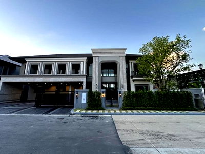 Houses for rent Srinakarin-Romklao Road : Detached House For Rent Grand Bangkok Boulevard Krungthepkreetha Bangkok