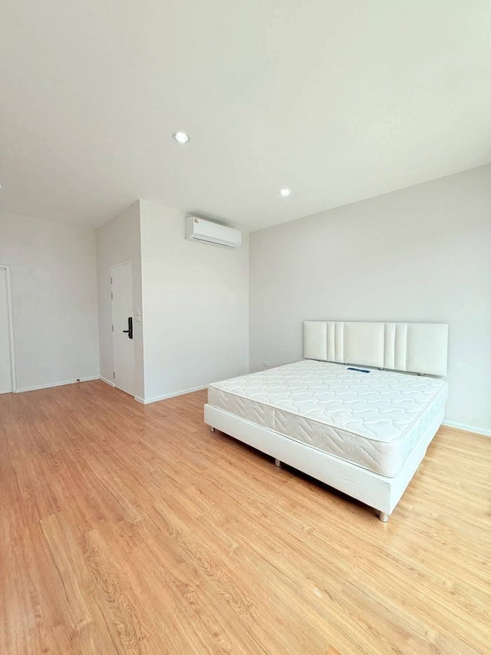 picture For Rent Baan Klang Muang Ladprao-Serithai Fully Furnished (Near 3 BTS lines) - 20/28