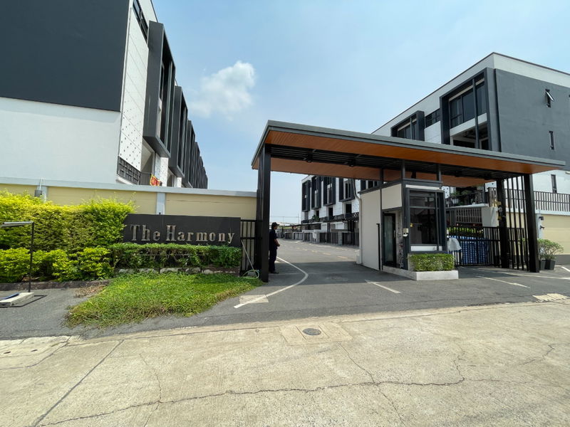 โฮมออฟฟิศให้เช่า : ให้เช่าโฮมออฟฟิศรามอินทรา 62 ที่ The Harmoney ใกล้รพ.สินแพทย์/รถไฟฟ้าสีชมพู 900 ม.