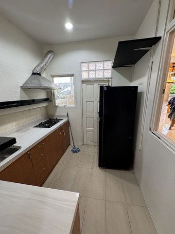 picture Detached House For Rent Rasa Spanish Courtyard Bangkok - 8/8