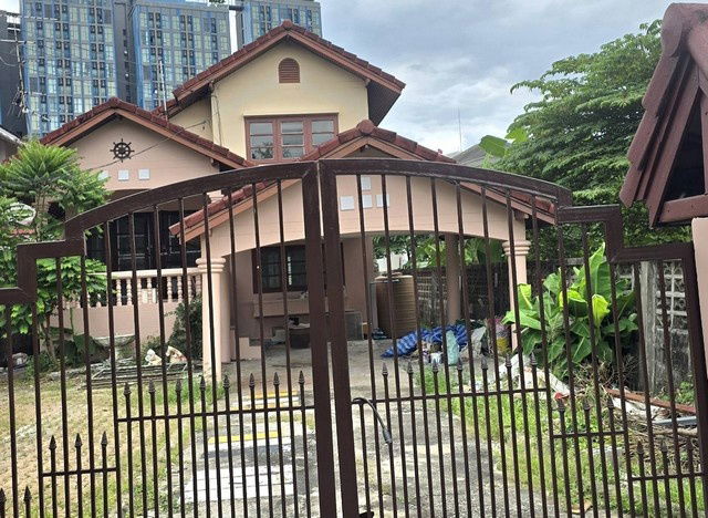 รูป ให้เช่า บ้านเดี่ยว 2 ชั้น 100 ตรว. 4 ห้องนอน ถนนรามอินทรา ใกล้แฟชั่นไอซ์แลนด์ - รูปที่ 1/8